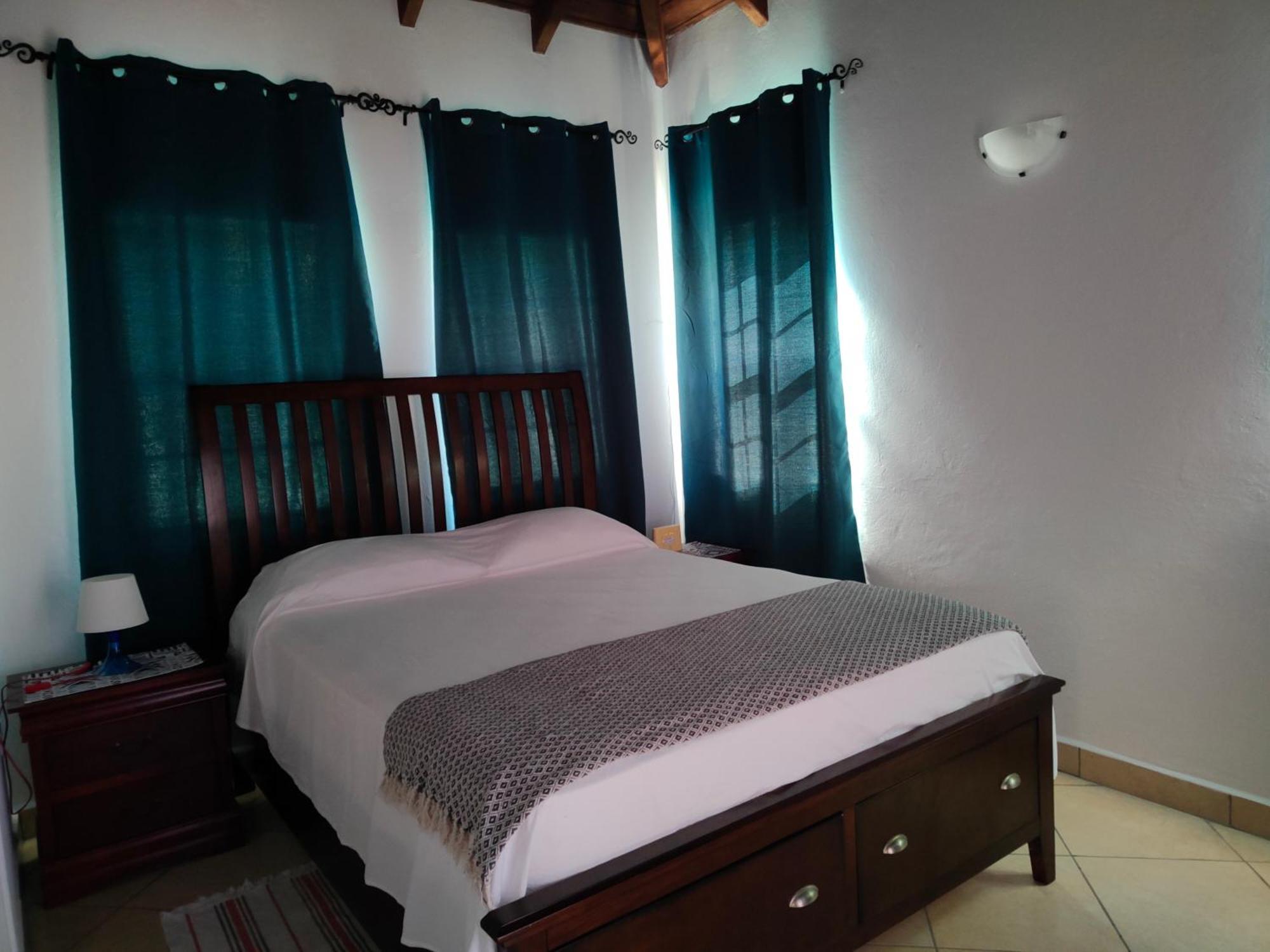 Holiday Home Belvedere Dickenson Bay Habitación foto