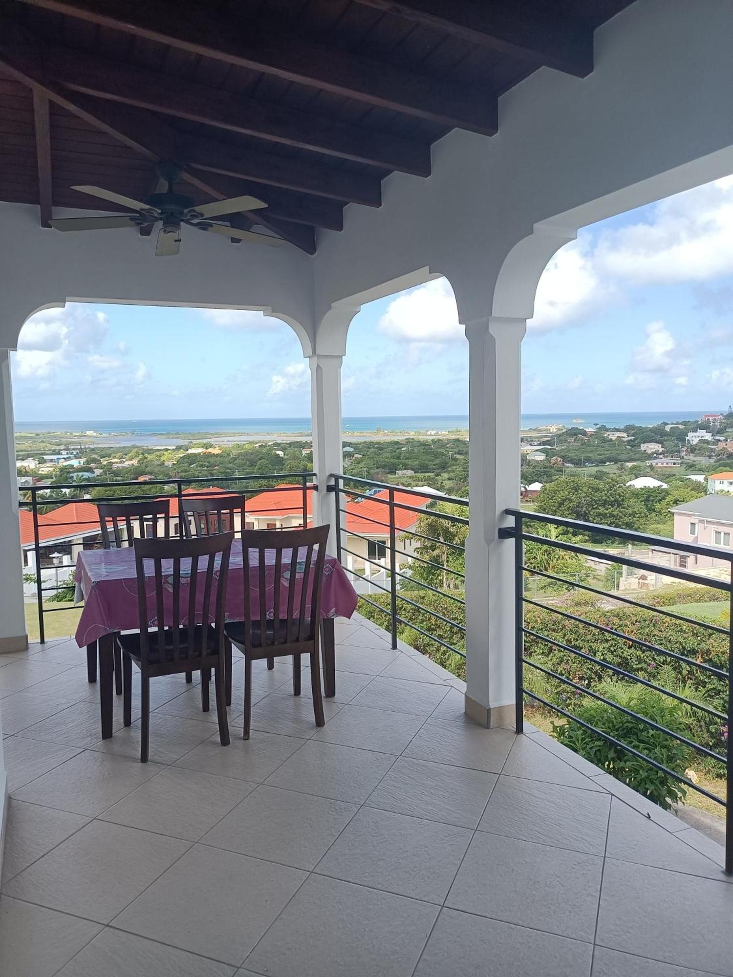Holiday Home Belvedere Dickenson Bay Habitación foto